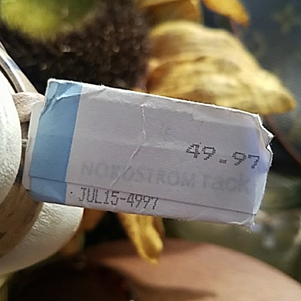 Earth Watch - Picture 4 of 6